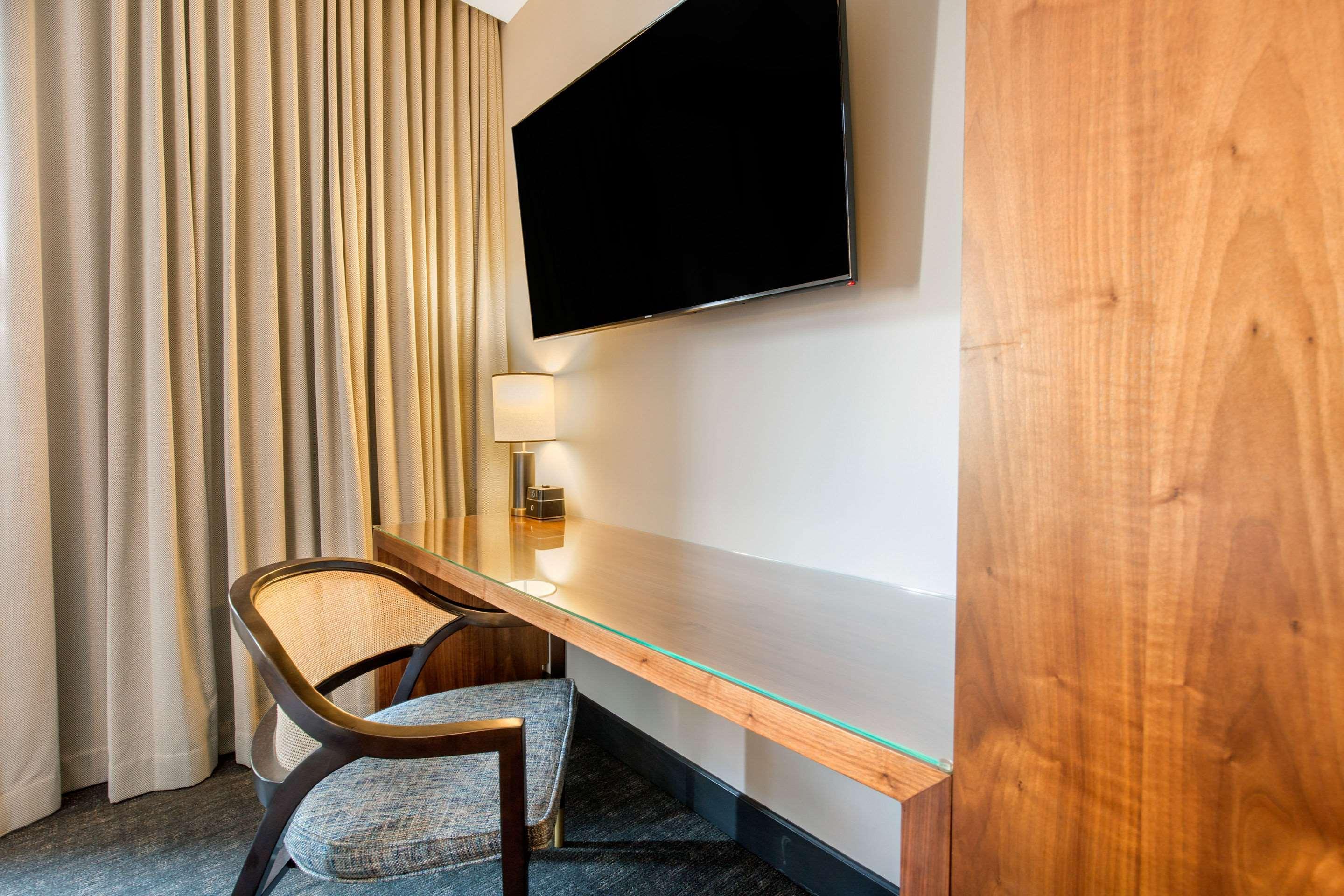 Renaissance Saint Elm Dallas Downtown Hotel Buitenkant foto