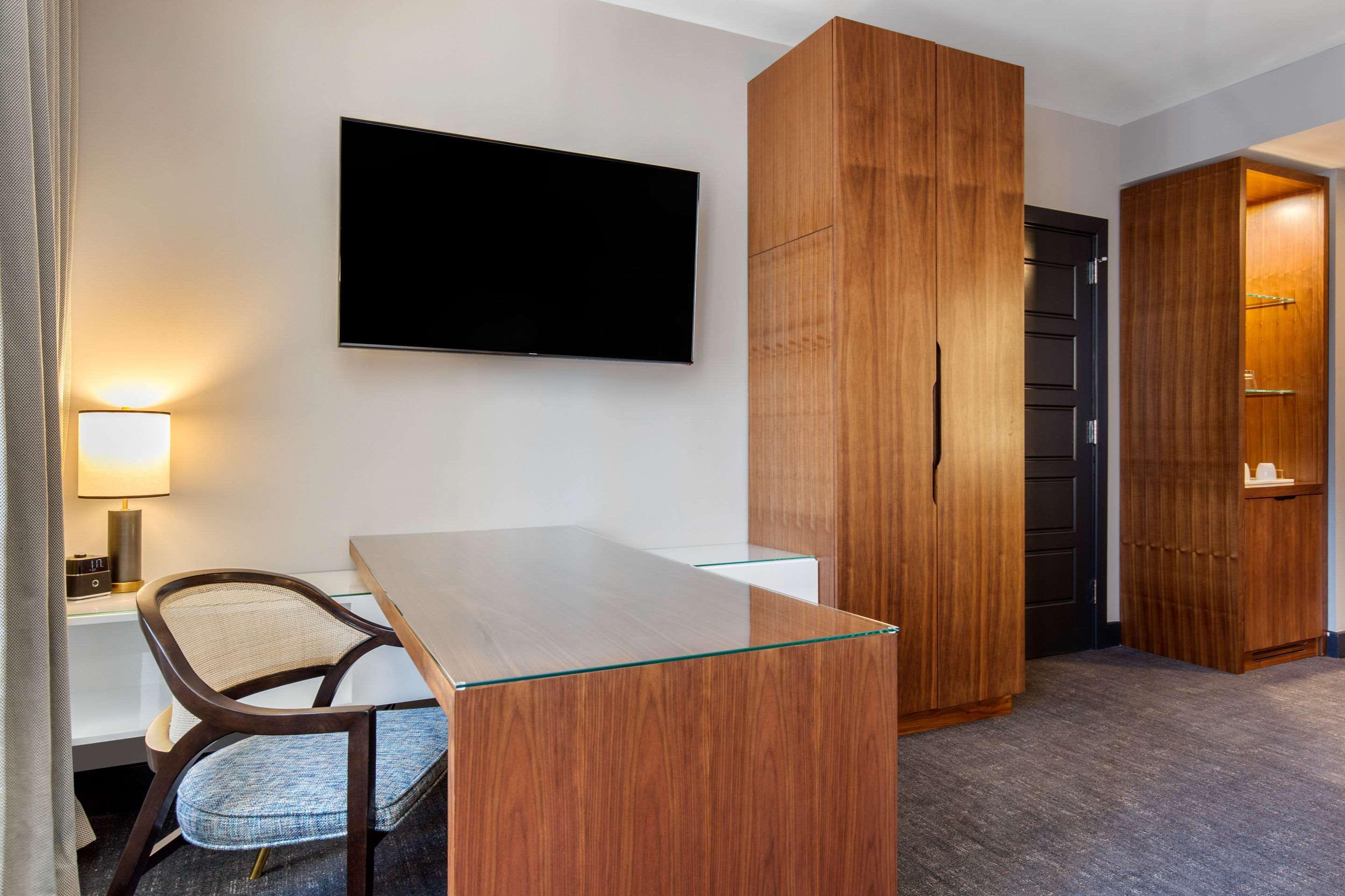 Renaissance Saint Elm Dallas Downtown Hotel Buitenkant foto